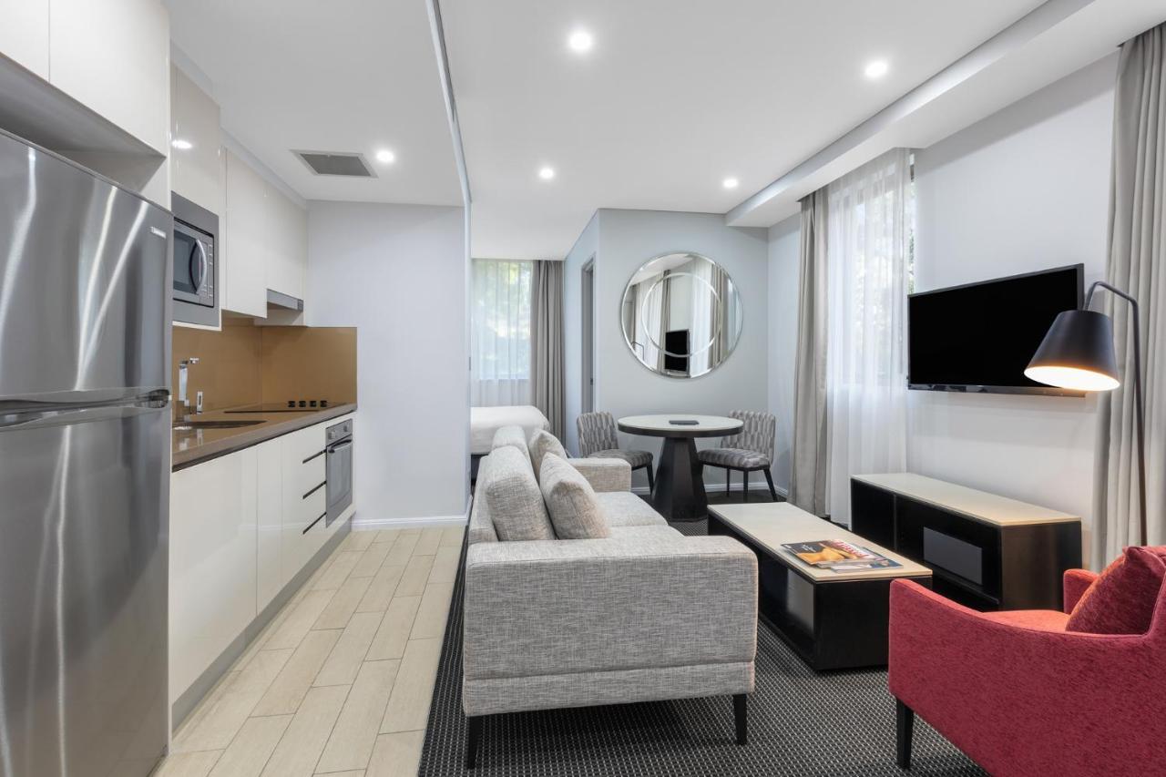 赖德北梅里顿公寓式酒店 悉尼 外观 照片 A typical apartment at the hotel